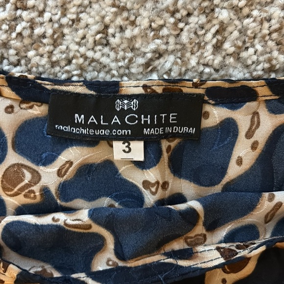 Gorgeous Malachite Satin dressing gown size 3 - Picture 5 of 5